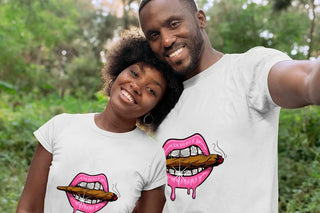 ALT="couple and motif T-shirt"